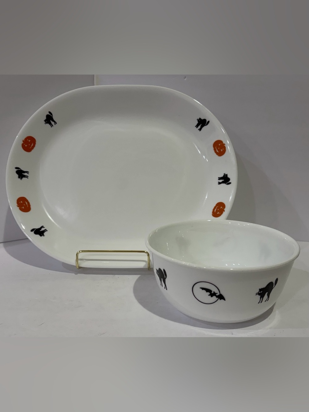 Rare Corelle “Cats & Bats” Halloween Platter and Bowl